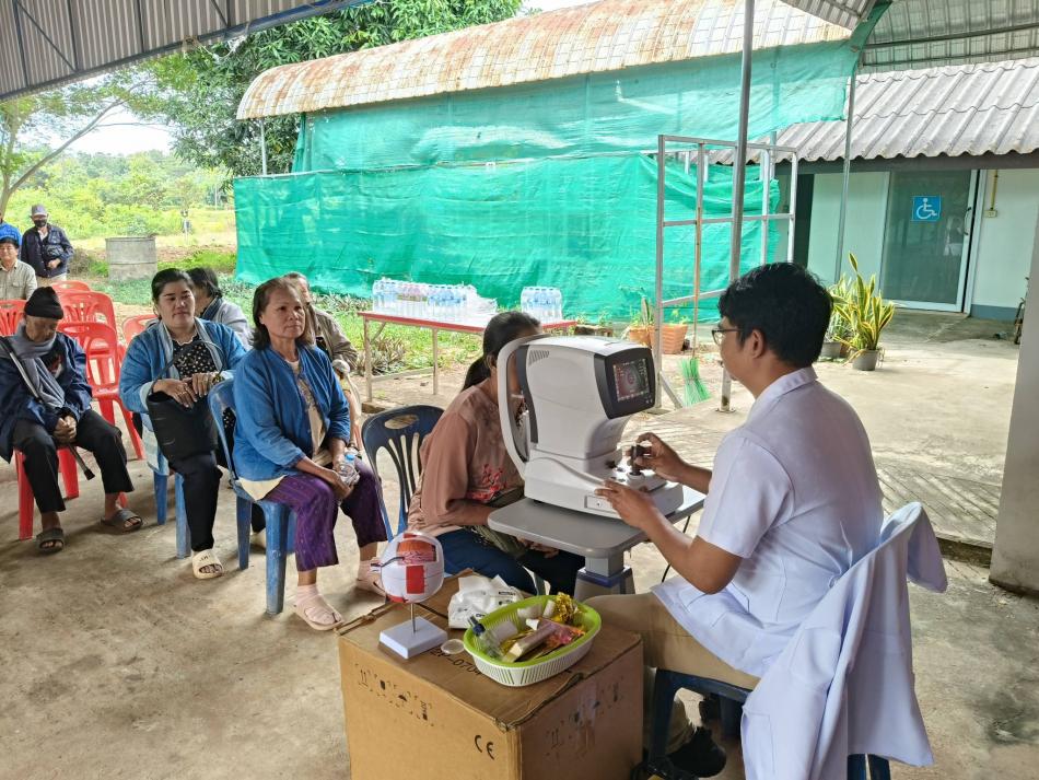 โครงการส่งเสริมสุขภาพสายตาผู้สูงวัยศูนย์เเว่นตากาลทอง ประจำปีงบประมาณ 2569